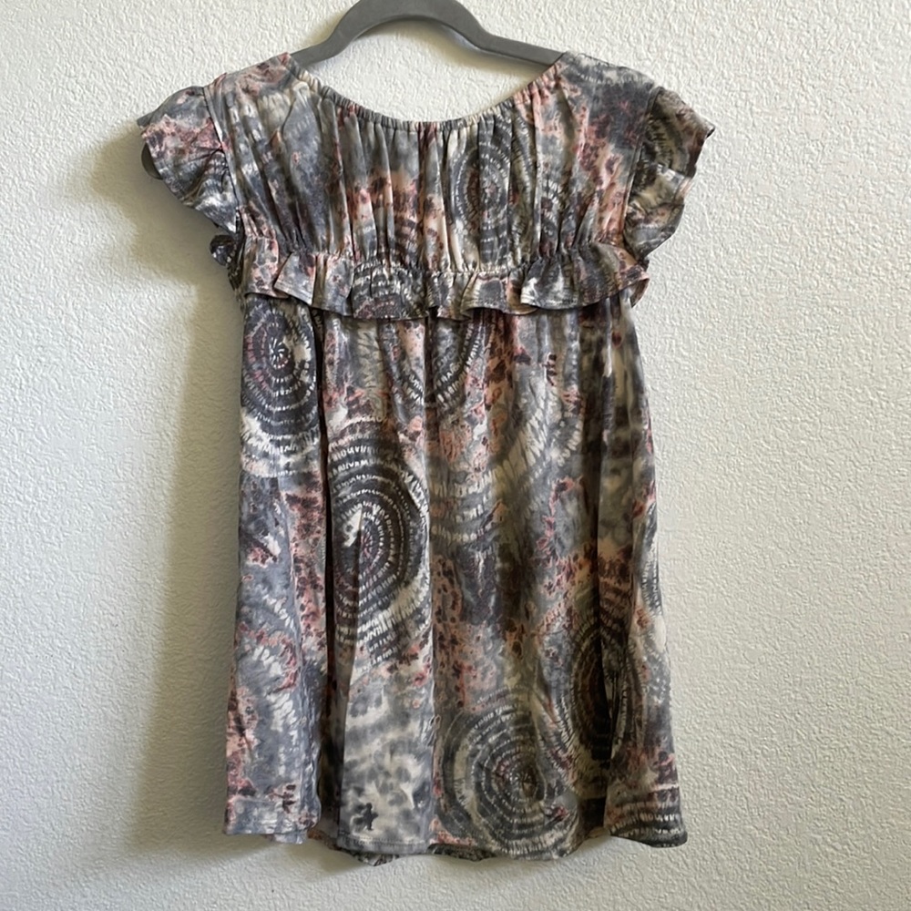 Ces Femme top size small